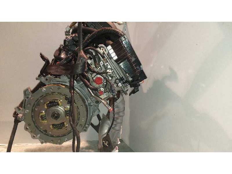 Recambio de motor completo para toyota prius (nhw30) advance referencia OEM IAM 2ZRFXE  