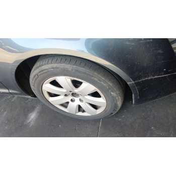 TRANSMISION DELANTERA DERECHA 4F0407272J 