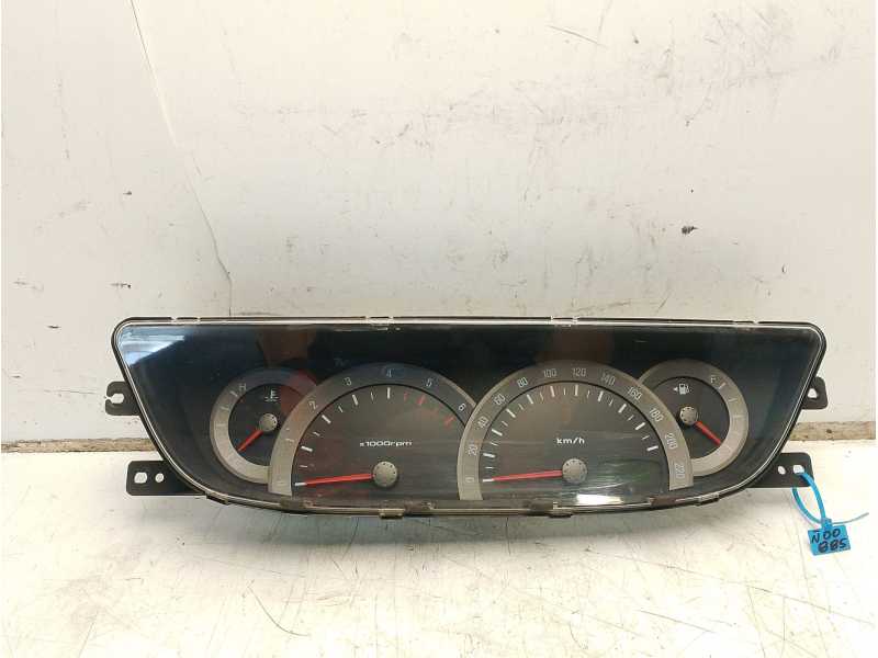 Recambio de cuadro instrumentos para ssangyong rodius line referencia OEM IAM 8020021000  