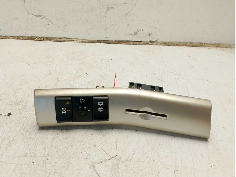 Recambio de mando luces para ssangyong rodius line referencia OEM IAM 7667621000  