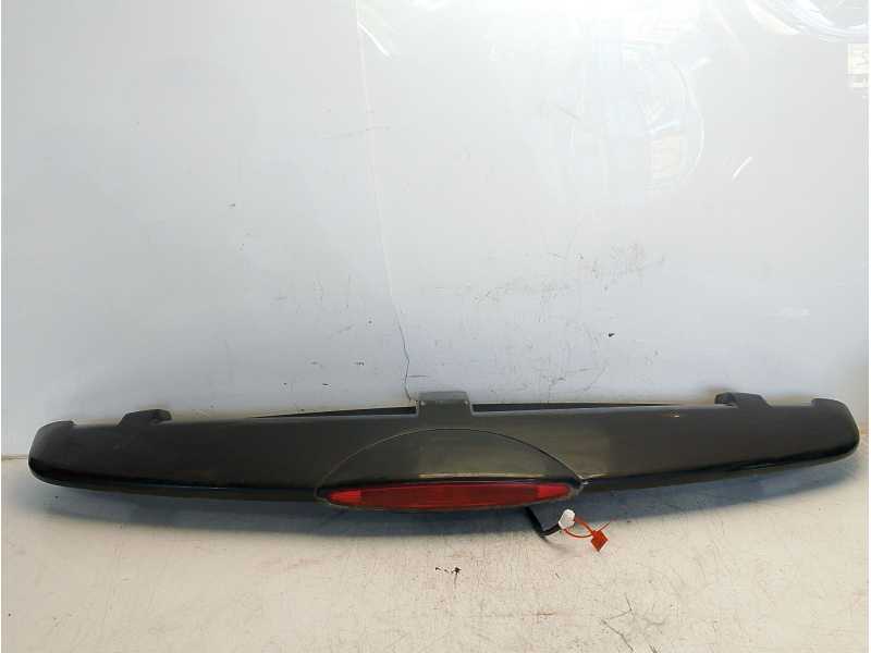Recambio de aleron trasero para ssangyong rodius line referencia OEM IAM 7961021000  