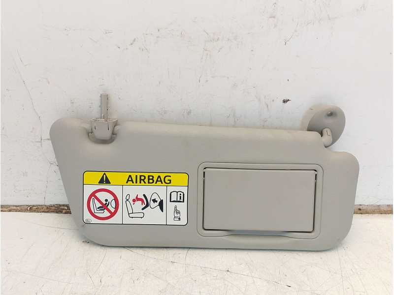 Recambio de parasol derecho para toyota yaris hsd active referencia OEM IAM 743100DC80B0  
