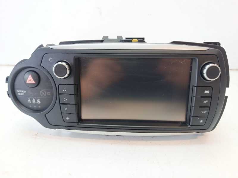 Recambio de pantalla multifuncion para toyota yaris hsd active referencia OEM IAM 861400D220 6434CBE2808 861400D220