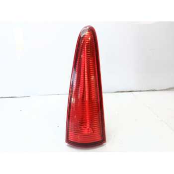 PILOTO TRASERO DERECHO SUPERIOR 8200419967 265507785R