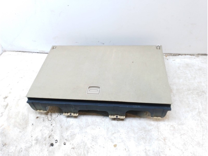 Recambio de bandeja trasera para hyundai santa fé ii furgoneta/suv (cm) crdi 4x4 referencia OEM IAM 857102B000J9  