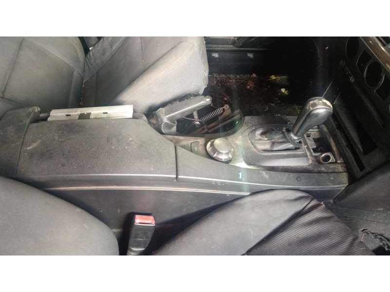 Recambio de consola central para bmw 5 (e60) 530 d referencia OEM IAM   