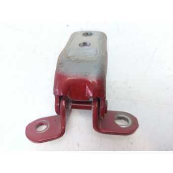 BISAGRA PUERTA DELANTERA DERECHA SUPERIOR 687100D091 