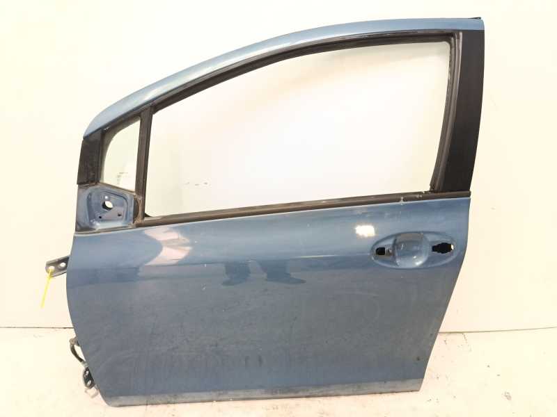 Recambio de puerta delantera izquierda para toyota yaris (_p9_) 1.4 d-4d (nlp90_) referencia OEM IAM 670020D170  