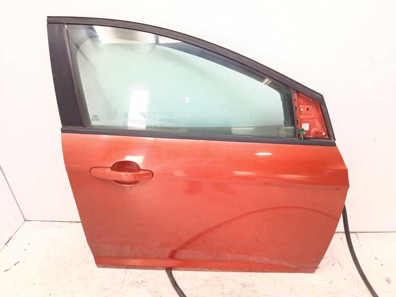 Recambio de puerta delantera derecha para ford focus turn. (cb8) titanium referencia OEM IAM 1706278  