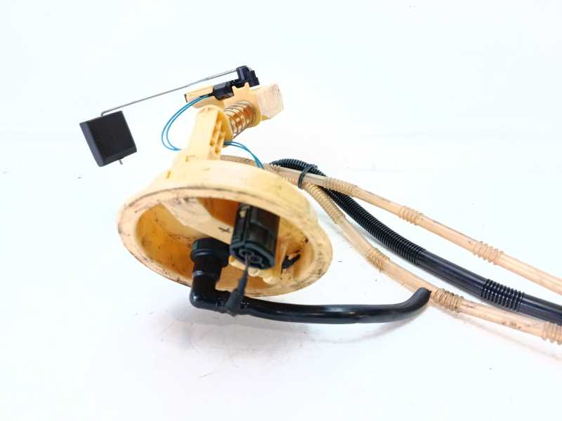 Recambio de aforador para bmw serie 5 berlina (e60) 520d referencia OEM IAM 16117373472  09421101