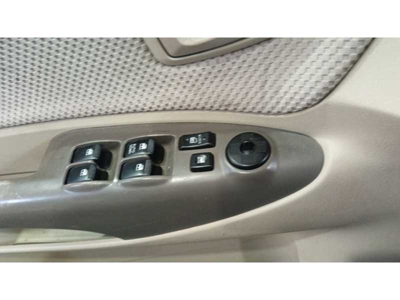 Recambio de mando elevalunas delantero izquierdo para hyundai tucson (jm) 2.0 referencia OEM IAM   