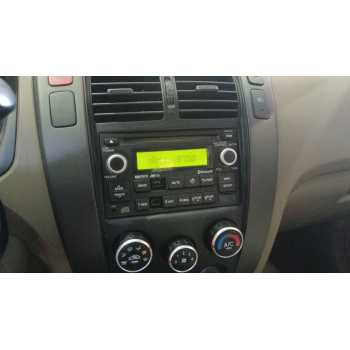 SISTEMA AUDIO / RADIO CD 