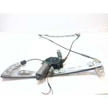 ELEVALUNAS DELANTERO IZQUIERDO 9221F9 894331024L55