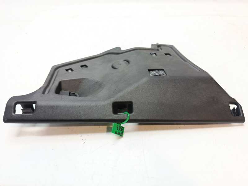 Recambio de moldura para toyota yaris hsd active referencia OEM IAM 556070D050 556420D050 