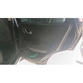GUARNECIDO PUERTA TRASERA DERECHA 829A07212R 