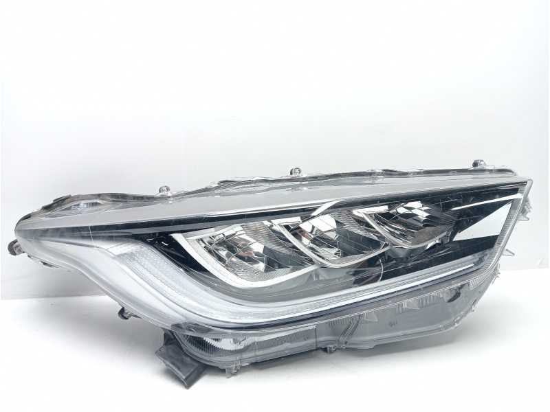 Recambio de faro derecho para toyota yaris hybrid active referencia OEM IAM 81110K0080  