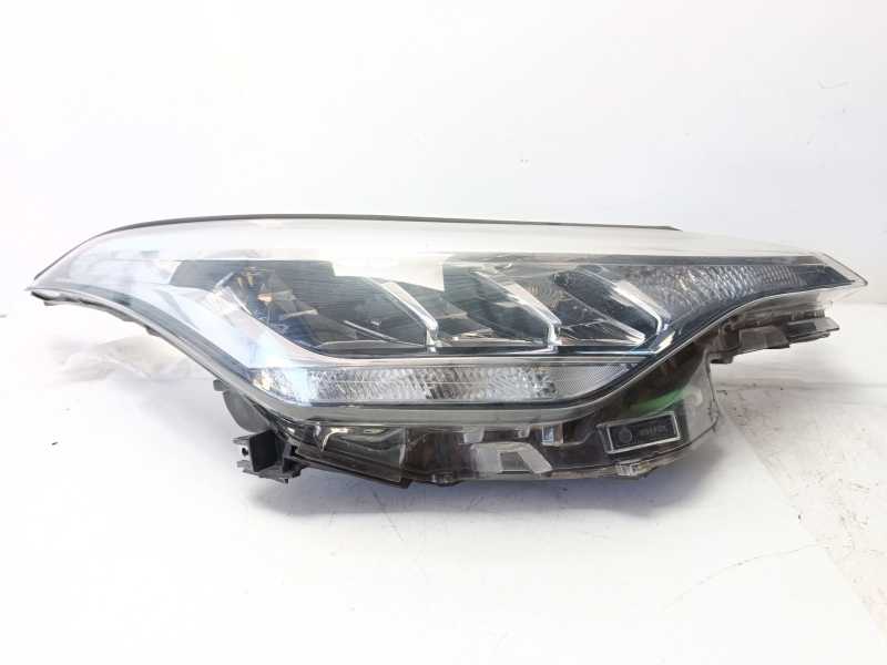 Recambio de faro derecho para toyota c-hr referencia OEM IAM 81130F4180 22498632610R 81110F418000