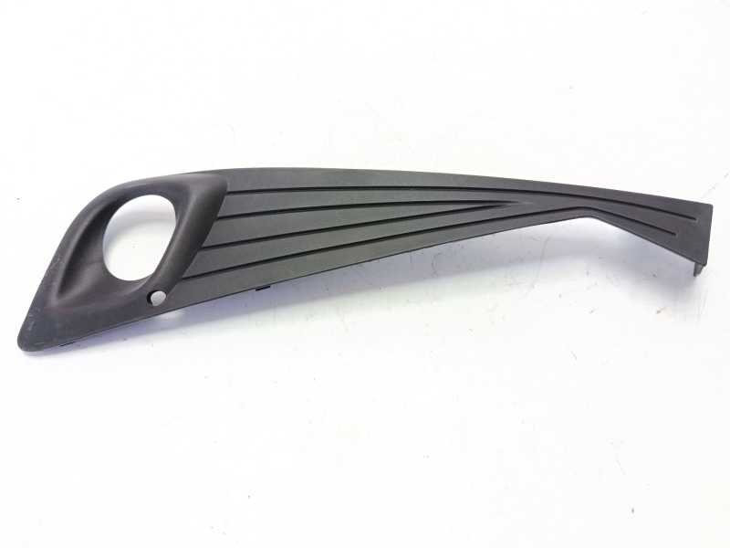 Recambio de rejilla paragolpes izquierda para toyota c-hr referencia OEM IAM TY7022124 207134L 207134