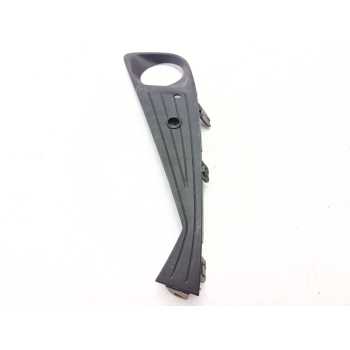 REJILLA PARAGOLPES DERECHA 52128F4180 52128F4260 52128F4210