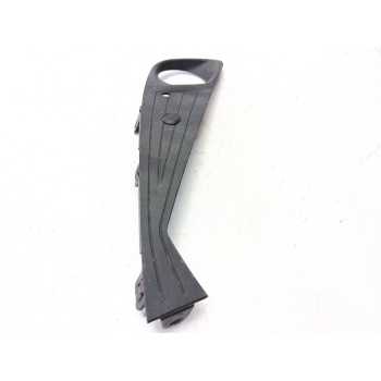 REJILLA PARAGOLPES DERECHA 52127F4120 52127F4150 52127F4190