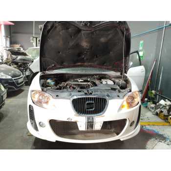 SEAT LEON (1P1)