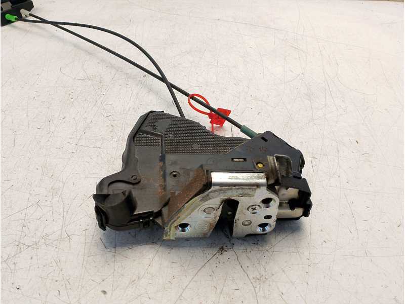 Recambio de cerradura puerta delantera derecha para toyota rav 4 (a3) 2.2 turbodiesel cat referencia OEM IAM 6903042221  