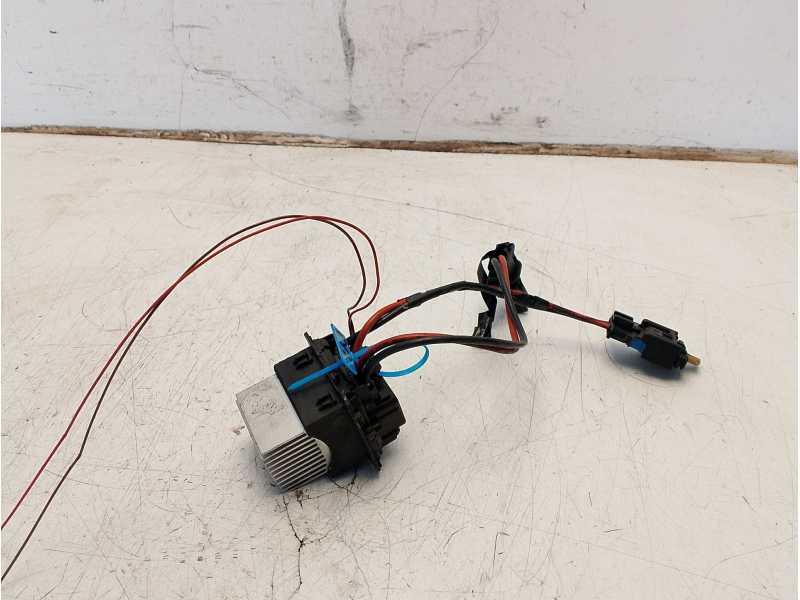 Recambio de resistencia calefaccion para peugeot 207 sw (wk_) 1.6 16v referencia OEM IAM 6441L2  