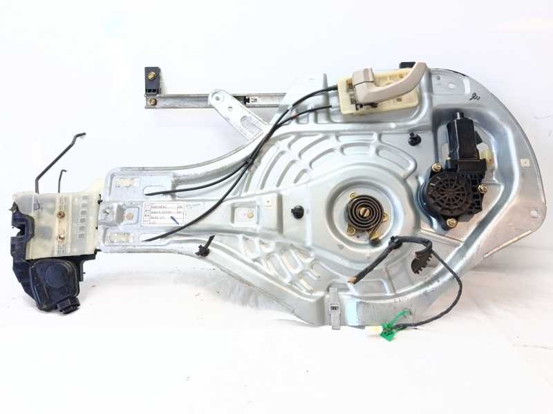Recambio de elevalunas delantero izquierdo para hyundai tucson (jm) 2.0 crdi cat referencia OEM IAM 824052E000  824702E010