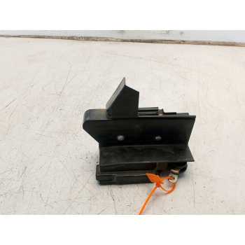 CERRADURA PUERTA DELANTERA DERECHA 805024778R 