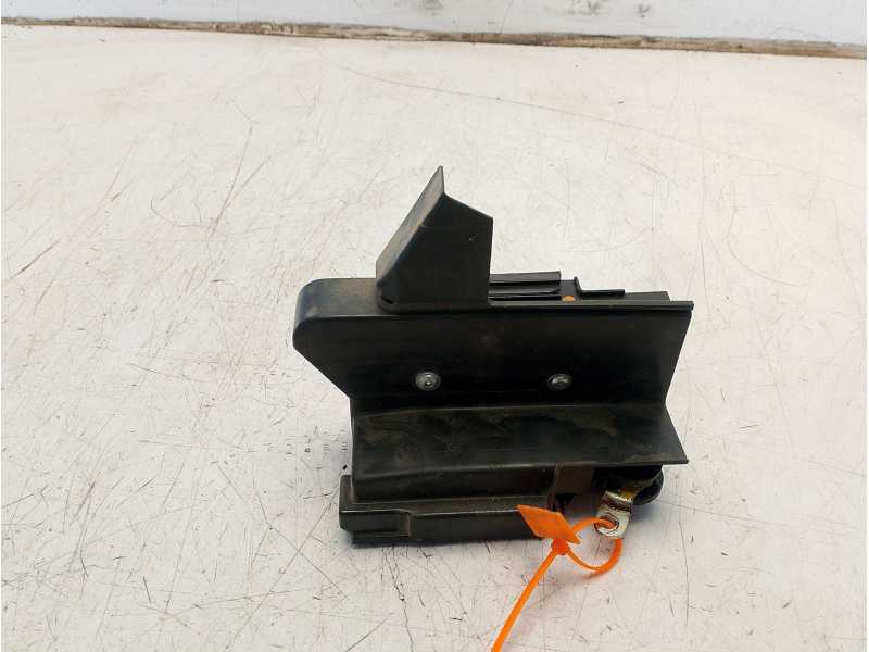 Recambio de cerradura puerta delantera derecha para dacia duster (hm_) 1.3 tce 150 (hmm3) referencia OEM IAM 805024778R  