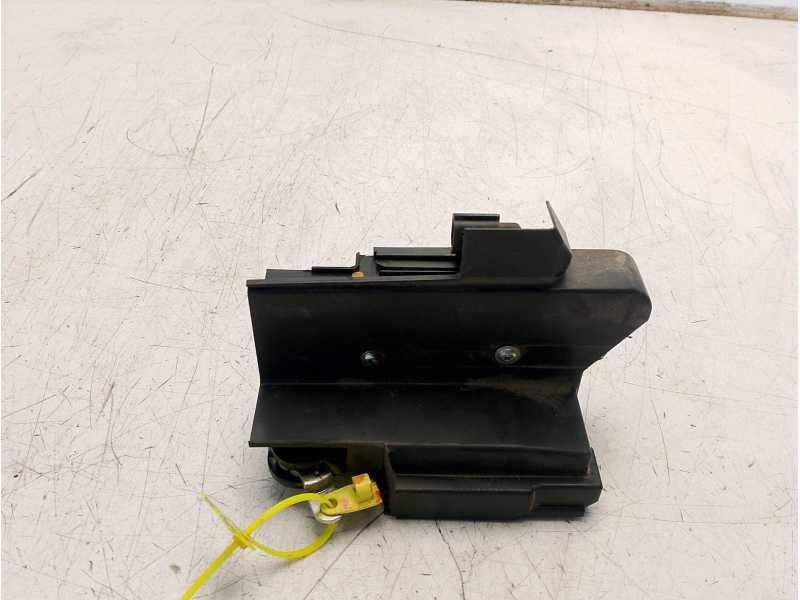 Recambio de cerradura puerta trasera izquierda para dacia duster (hm_) 1.3 tce 150 (hmm3) referencia OEM IAM 825034872R  