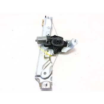 ELEVALUNAS TRASERO IZQUIERDO 827210622R SV1335201 128001892D