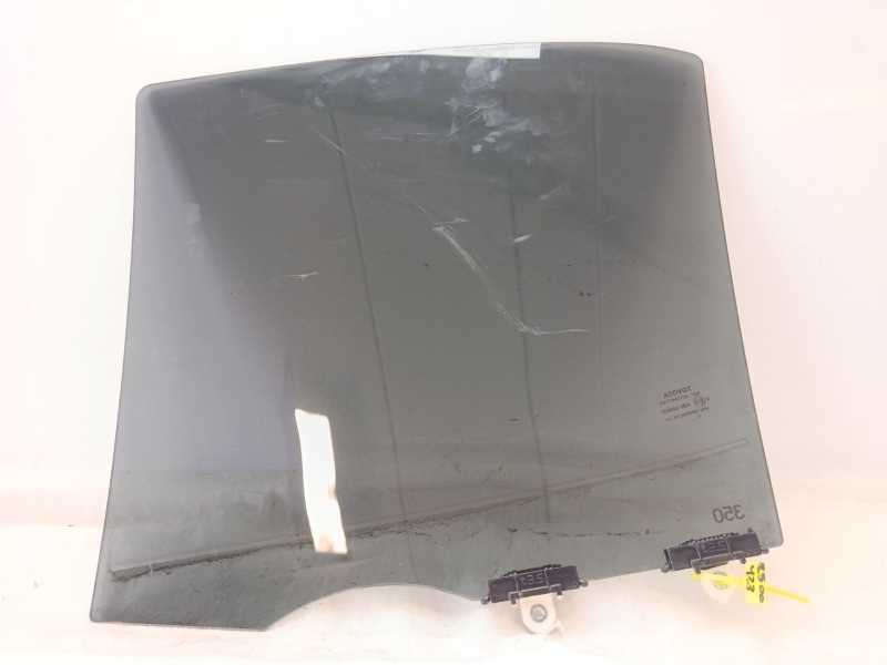 Recambio de luna trasera derecha para toyota yaris (_p1_) 1.0 (scp10_) referencia OEM IAM 681030D110  