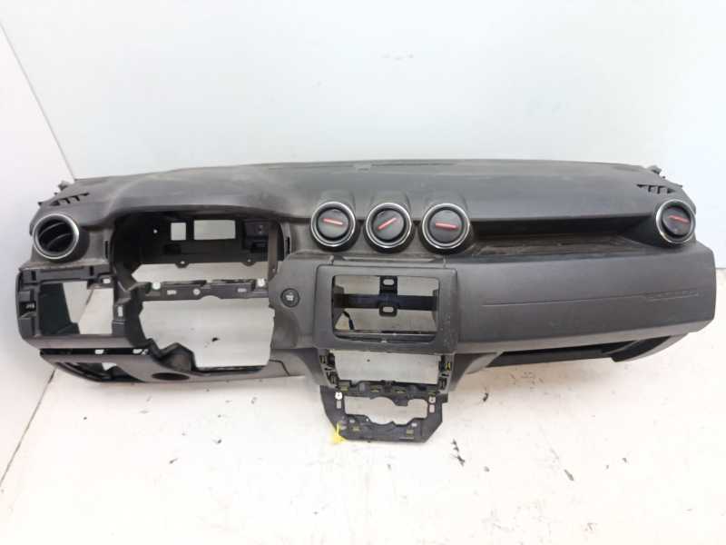 Recambio de salpicadero para dacia duster (hm_) 1.3 tce 150 (hmm3) referencia OEM IAM 681000133R 681009525R 681000897P