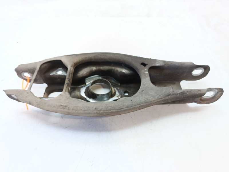 Recambio de brazo suspension inferior trasero derecho para bmw x1 (e84) xdrive 28 i referencia OEM IAM 33326772899  