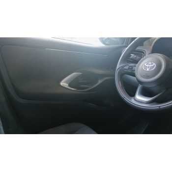 GUARNECIDO PUERTA DELANTERA IZQUIERDA 676200DU70C3 
