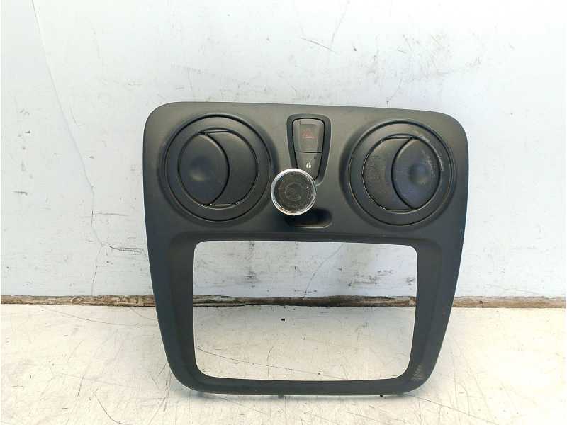 Recambio de moldura para dacia dokker furgón/monospace 1.5 dci (feaj) referencia OEM IAM 682606882R  