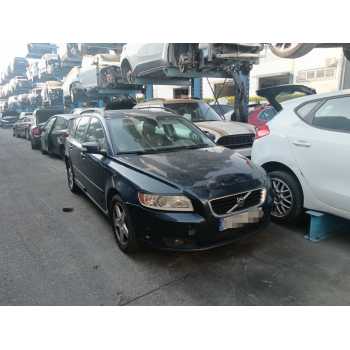 VOLVO V50 (545)