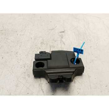 CERRADURA MALETERO / PORTON 6460053040 