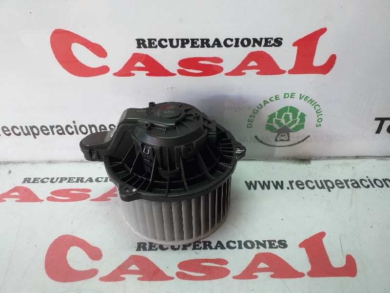 Recambio de motor calefaccion para hyundai i30 cw city s referencia OEM IAM F00S3B2474  
