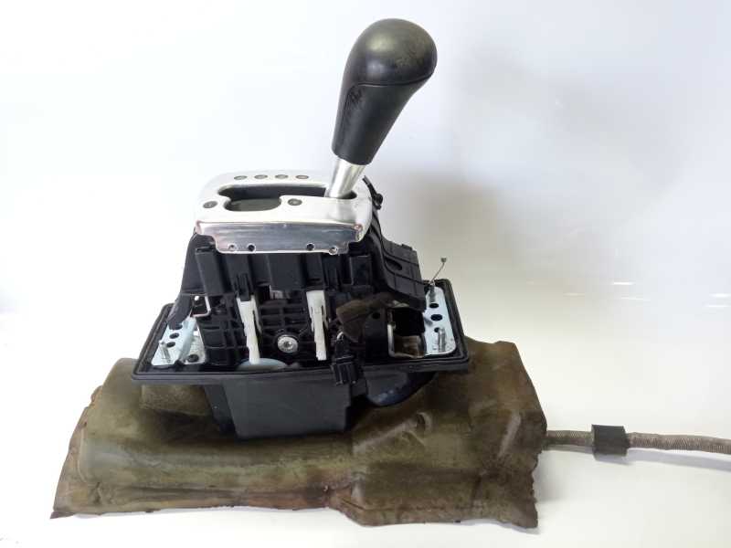 Recambio de palanca cambio para audi a8 (4e2) 6.0 quattro referencia OEM IAM 4E1713041BG  