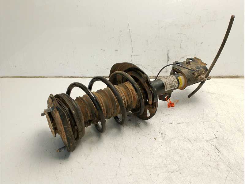 Recambio de amortiguador delantero derecho para toyota c-hr referencia OEM IAM 48510F4021  