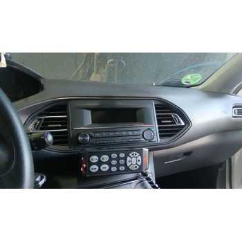 SISTEMA AUDIO / RADIO CD 