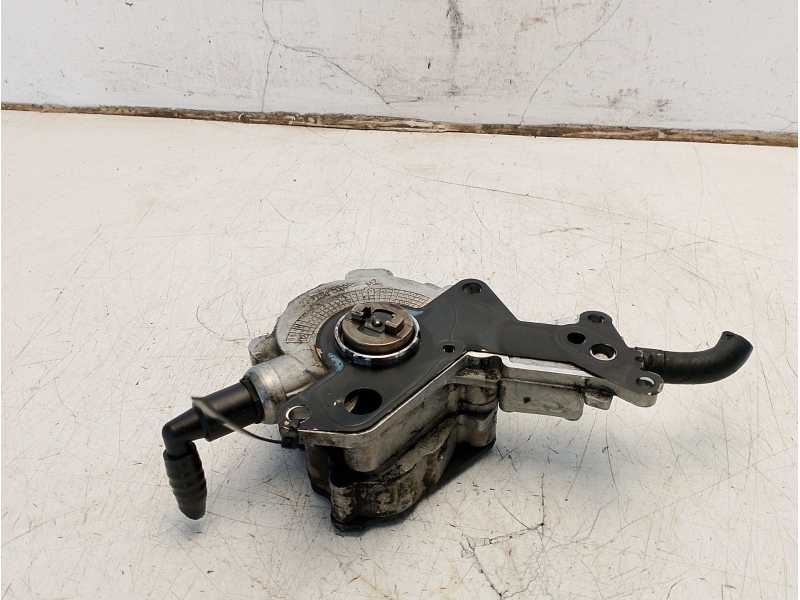 Recambio de depresor freno / bomba vacio para volkswagen passat berlina (3b3) advance referencia OEM IAM 38145215  