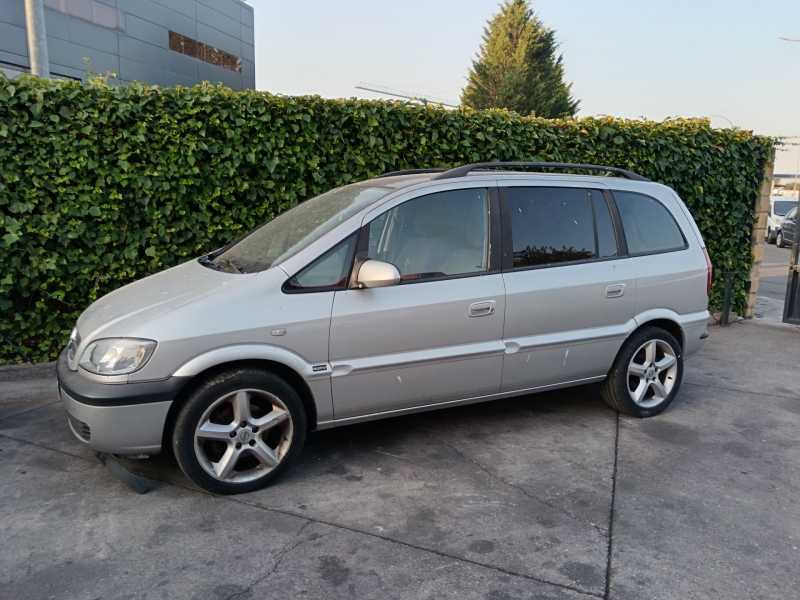 opel zafira / zafira family b (a05) del año 2004