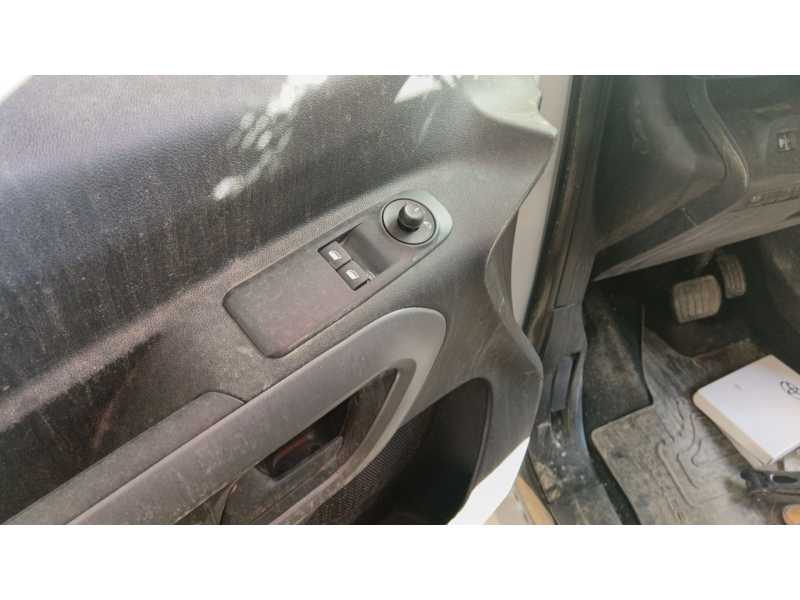 Recambio de mando elevalunas delantero izquierdo para toyota proace city furgón/monospace (bpz_) electric (bpzs) referencia OEM 