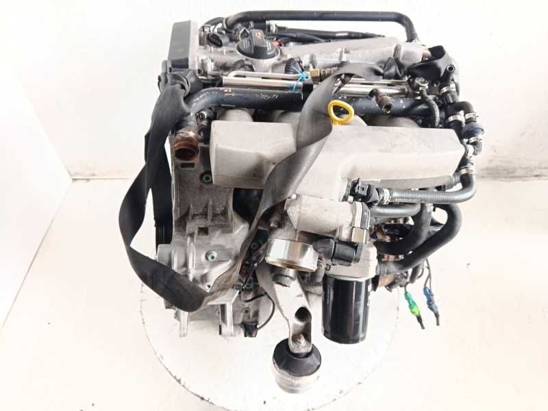 Recambio de motor completo para skoda superb i (3u4) 1.8 t referencia OEM IAM 06B100098JX AWT 