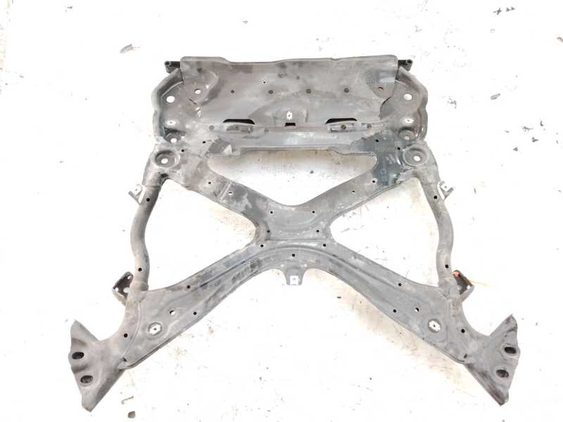 Recambio de puente delantero para audi a4 b9 avant (8w5, 8wd) 35 tdi mild hybrid referencia OEM IAM 8W1399347H  