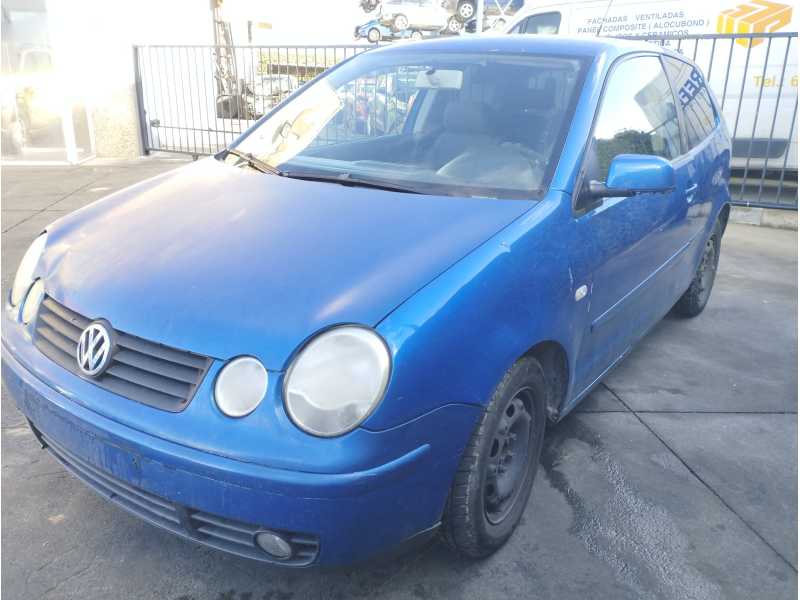VOLKSWAGEN POLO (9N1)