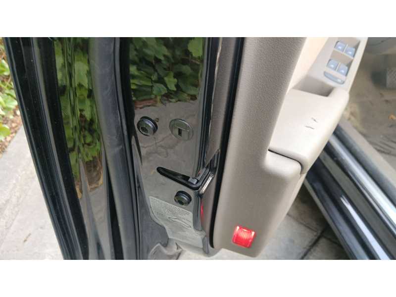 Recambio de cerradura puerta delantera izquierda para audi a5 sportback (8ta) 2.0 tdi referencia OEM IAM   
